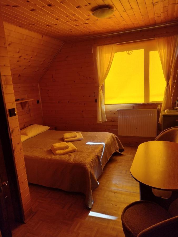 Bed and Breakfast Widok Тісна Екстер'єр фото